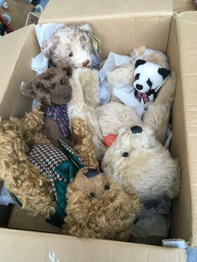 A box of teddy bears comprising Gund and Hermann examples.