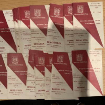 65/66 Northampton Town Complete Home Football Programmes: First and only season in division one to include Leeds postponed on 18 12 1965. Excellent condition to include all league plus the FA Cup match. (23)