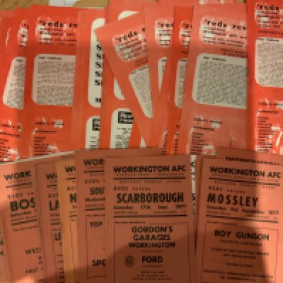 1970s Workington Football Programmes: 76/77 large homes from last season in the league and 77/78 first season in the Northern Premier League. Both sets look mint and complete. C/W possible complete season of 76/77 aways and incredibly for Newport County there are 6 postponed dated 18/12/76 and 28 of the played match on 17/5/77 which was the last match in division four. Excellent. (100+)
