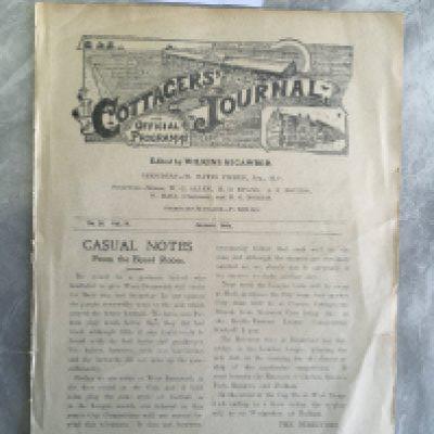 1910 - 1911 Fulham v Crystal Palace Football Programme: London League match dated 14 1 1911. Ex bound lacking covers in good condition with no team changes.