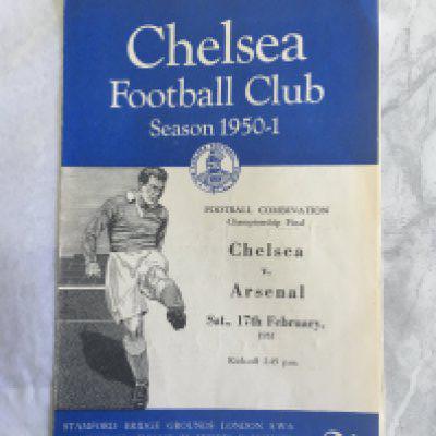 1951 Combination Cup Final Football Programme: Chelsea v Arsenal dated 17 2 1951. Very good condition 4 pager with no team changes. Lightest fold.