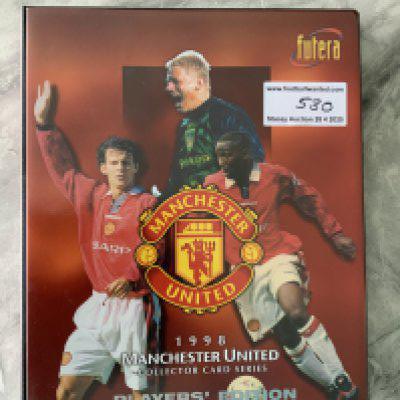 Manchester United Complete Futera Football Card Set: Limited edition number 74 of 500 from 1998 with certificate and collectors folder. Full set of 99 cards.