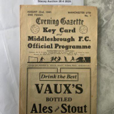 47/48 Middlesbrough v Manchester United Football Programme + Autographs: Rare programme dated 23 8 1947 which has score and scorers noted on team page. Couple of tiny tears to border but overall good. C/W two seperate autograph pages one of Man Utd with 8 signatures including Busby Pearson and Delaney. The Middlesbrough page has 15 autographs including Hardwick Fenton Goodfellow and Gordon.