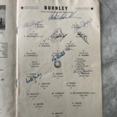 1962 Burnley v Tottenham Signed FA Cup Final Football Programme: Centre team page is signed by 7 Burnley and 2 Spurs players. Burnley team picture is additionally signed by 8. Medwin and Jones have signed a few times in the below average condition programme.