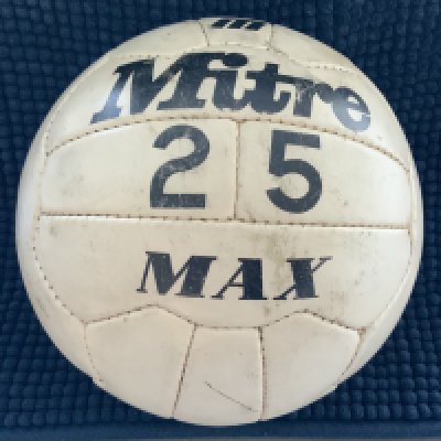 1975 FA Cup Final Mitre Match Football: From the day when only one ball was ever used. Mitre 25 Max prized from referee Pat Partridge by West Ham captain Billy Bonds after the match so he could present it to goal scoring hero Alan Taylor in the changing room. COA from Alan Taylor.