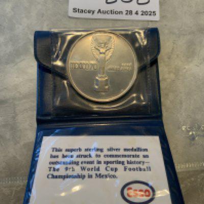 Esso World Cup Mexico 70 Sterling Silver Medallion Coin: In original wallet with Jules Rimet and Mexico 70.