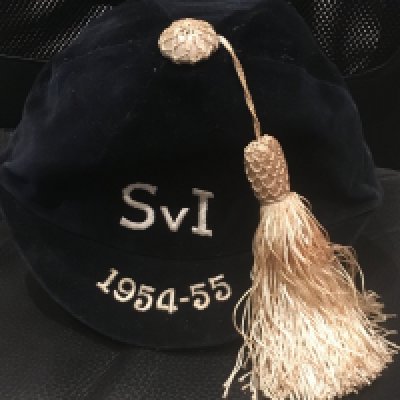 54/55 Scotland Juniors Football Cap: S v I 1954-55 to front of blue tasseled cap. Awarded to Rangers and Everton player for match v Ireland.