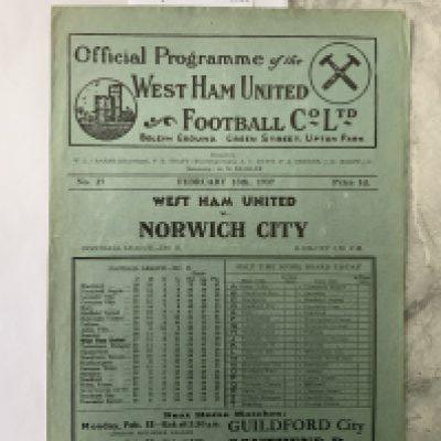 36/37 West Ham v Norwich City Football Programme: Division Two match in very good condition with no team changes.