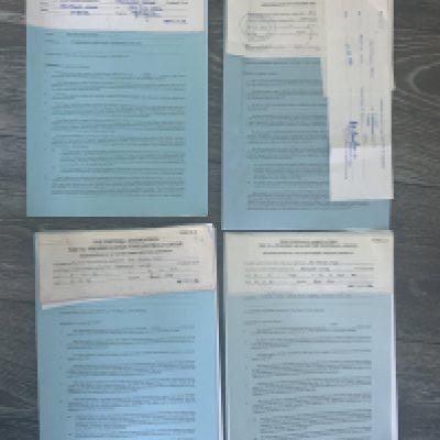 Roy Keane Manchester United Football Contracts: Four original contracts for periods 1993 to 1997, 1996 to 2000, 1999 to 2003 and 2000 to 2006. They overlap due to signing a contract a new contract early. Each one is signed by Roy Keane. Detailed contracts and letters from Manchester United stating bonuses, property, family flights etc. Registration slips included for the Premier League and a transfer slip for Central League from Notts Forest to Manchester United. His first contract in 1993 is signed by manager Alex Ferguson and Keane with a wage of 250,000 pounds per week. A lot of documents.