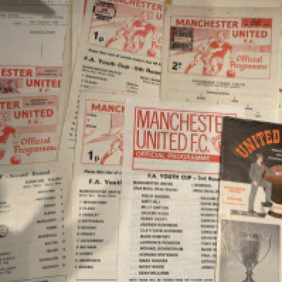 Manchester United Youth Football Programmes: Includes Lancs Cup and Youth Cup from the 70s. 1981 Youth Cup final at Man City. Some have tokens missing. (30+)