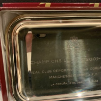 2002 Manchester United Players Gift: Deportivo v Manchester United small boxed tray given to a Manchester United player for a Champions League match on 2 4 2002. Match details engraved to item.