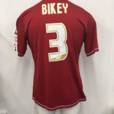 Middlesbrough 2012 - 2013 Match Worn Football Shirt: Home short sleeve shirt with N Power League badging to arms. Bikey number 3 to rear.