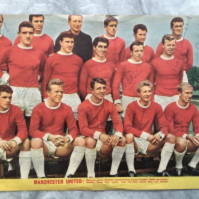 Manchester United Signed Football Poster + More: Large double page magazine picture signed by Charlton Law Herd Foulkes Stiles Cantwell Sadler Brennan and Setters. C/W a champions team group from 56/57, Large folded 1963 players poster and an original poor condition team group in 1957 from the Manchester Evening News. (4)