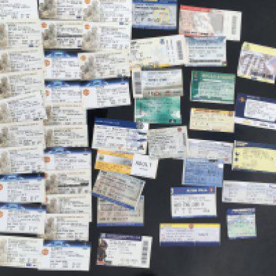 2006/2007 Manchester United Football Tickets: 25 home tickets and 23 away tickets in good condition with duplication. (48)