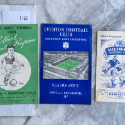 52/53 Manchester United Away Football Programmes: Hibernian Smith Tournament, Everton + Millwall both FA Cup. Good. (3)