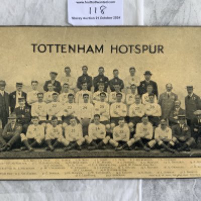 Tottenham 1913 - 1914 Large Squad Group Picture: Last season pre 1st World War is mounted with each member of staff and player numbered 1-39 then named in print underneath. Measures 10.5 x 8 inches.