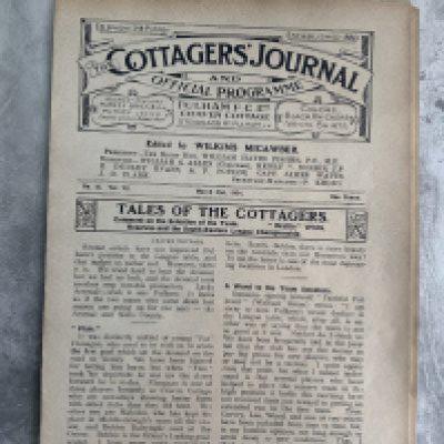 1913 - 1914 Fulham v Leicester Fosse Football Programme: Excellent condition ex bound with covers. Division 2 match with no writing. Last season pre 1st World War.