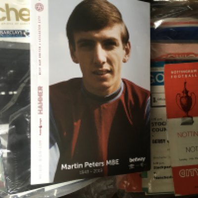 Football Programme Selection: Includes various cups, friendlies, tournaments, play offs, neutral ground cup matches and more from the 70s onwards. (150)