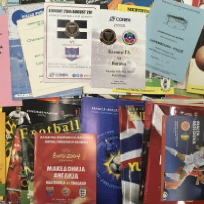 Foreign International Football Programmes: Full Internationals played overseas and not to include Great Britain and Ireland. Very good. (123)
