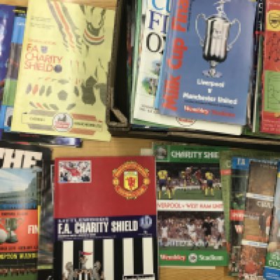 League Cup Final + Charity Shield Football Programmes: 44 x League Cup and 39 Charity Shields from the mid 60s onwards. All different and mostly good. (83)