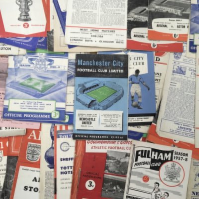 1950s Football Programmes: Includes 50/51 Gillingham, Tottenham Festival of Britain, 52/53 Millwall v Manchester United FA Cup, 54/55 Chelsea and more. Mixed conditions with many sub standard. (120)