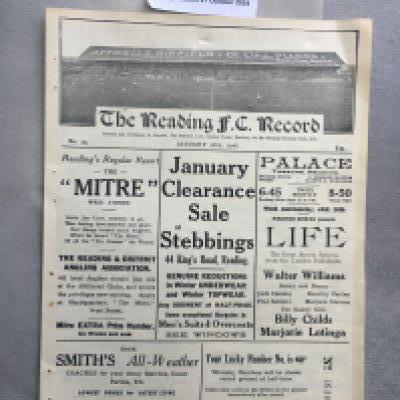 27/28 Reading v Leicester City FA Cup Football Programme: Excellent condition ex bound 4th round match with no team changes.