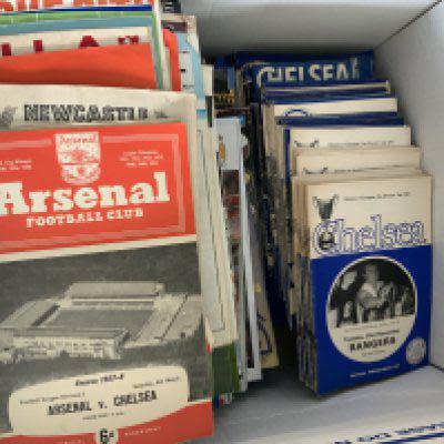 Chelsea Football Programme Box: Quantity of home and aways from the late 50s onwards plus a few books and some replica pre 1st World War home programmes. Instructions to sell.