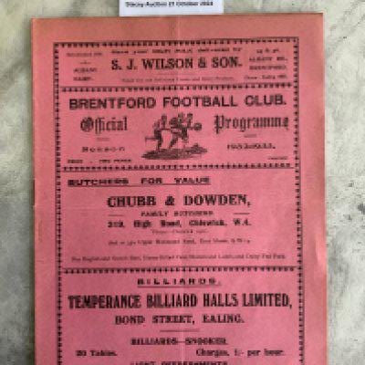 32/33 Brentford v Bristol City Football Programme: Large pink style in excellent condition with no team changes.