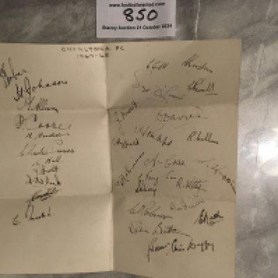 Charlton 47/48 Signed Football Page: Incredibly 31 autographs which are probably the starting 11 to left and the rest to the right. Signed neatly on page. His is the team that had just won the FA Cup.