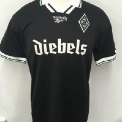 Borussia Monchengladbach 1996 - 1997 Match Worn Football Shirt: Black short sleeve Reebok Diebels sponsored number 9 shirt. Worn by Juskowiak who scored at Highbury v Arsenal. Swapped with Paul Merson.