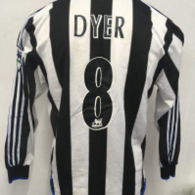 Newcastle 2000 - 2001 Dyer Match Worn Football Shirt: Long sleeve black and white NTL Adidas shirt with number 8 Dyer to rear. Believed to be worn on 2 December 2000 and swapped with Paul Merson.