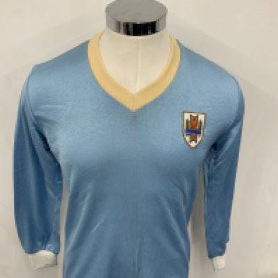 Uruguay 1987 Under 19 Match Worn Football Shirt: Light blue long sleeve number 4 shirt. Swapped with Paul Merson on 10 6 1987.