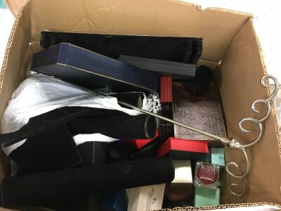 A large box of useful jewellery boxes and stands.