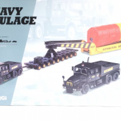 A Boxed Corgi Heavy Haulage Scammell Contractor X 2. #18003