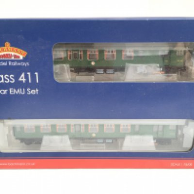 A Boxed Bachmann 00 Gauge Class 411 4 Car EMU Set. #31-425.