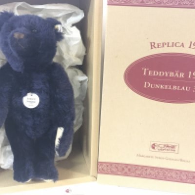 WITHDRAWN - A Boxed Steiff Teddy Baer Dark Blue. 1909 Replica.