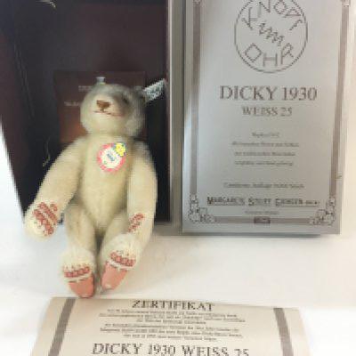 WITHDRAWN - A Boxed Steiff Dicky 1930 Weiss 25 Replica 1992.