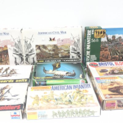 A collection of 9 boxed modelling kits by various makers. All appear unstarted. Theme is military.