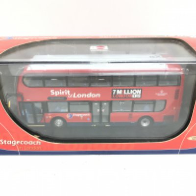 A Boxed Creative Master Alexander Dennis Bus. #UKBUS 6001.