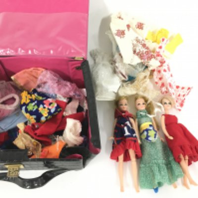 3 X Pippa Dolls and a Collection of Clothing.