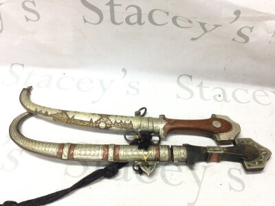 19th century Jambiyas 40 and 42Cm long