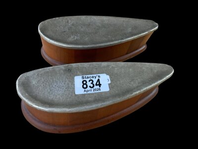 Propeller sections, (1) barometer mounted tip, (2) central section coat rail (85cm), (3) cerntal section with mirror (90cm)