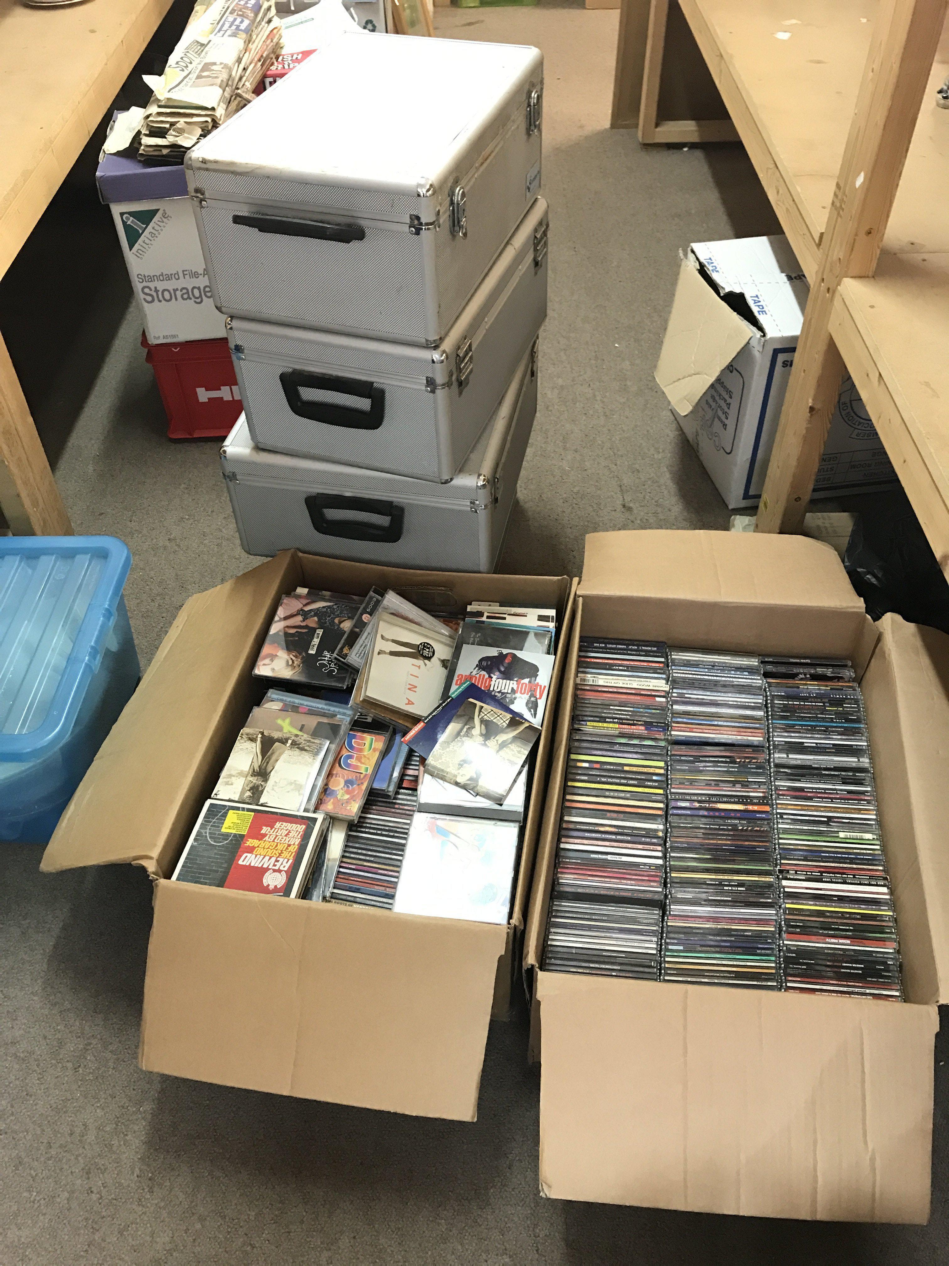 A large collection of assorted rock, pop, rap, alternative etc CDs including albums, singles and compilations by artists such as No Doubt, Red Hot Chilli Peppers, South Park, The Rolling Stones etc