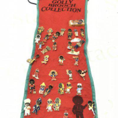 A vintage Robertsons brooch collection , postage category B