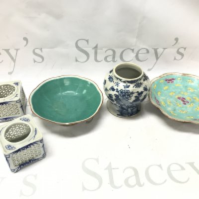 A 19th century Chinese blue and white vase , 10.5cm tall. Famille rose dish and bowl, blue and white pots. this lot cannot be posted- NO RESERVE