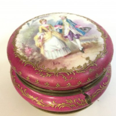 An Antique Sevres French jewellery trinket box signed by Rene and hallmarked for Sevres . 7.5cm tall.