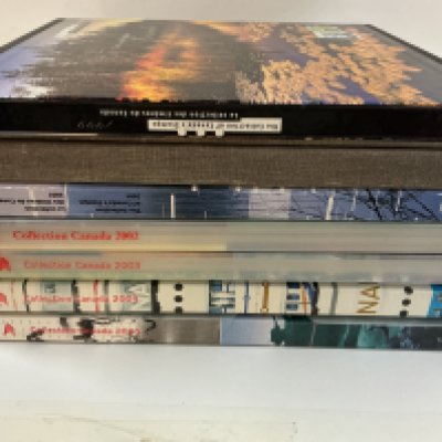 A collection of 7 Canada yearbook postage stamps from 1999-2005 inc