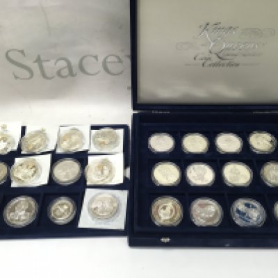 A collection of assorted sterling silver commemoration coins. Postage B