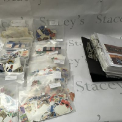 A collection of loose stamps and first day covers. Postage B