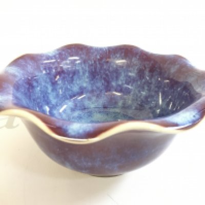 A Chinese glazed lotus form bowl , 16cm wide. Four character mark at the base. No obvious damage or restoration. This lot cannot be posted. NO RESERVE